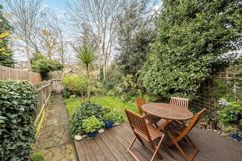 2 bedroom apartment for sale, Catford Hill, London