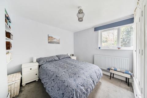 2 bedroom apartment for sale, Catford Hill, London