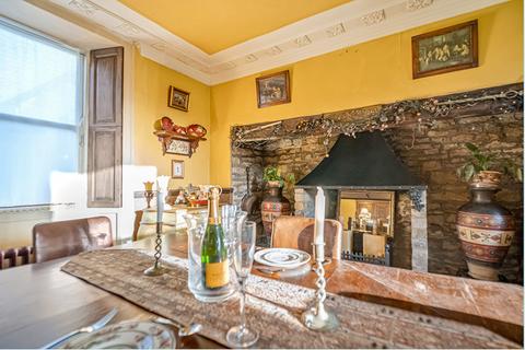 4 bedroom detached house for sale, Westgate, Brough, HU15