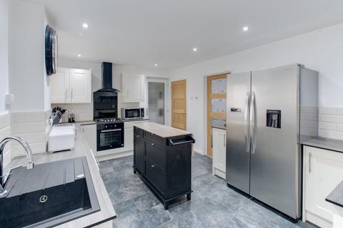 undefined, Snowford Close, Solihull B90