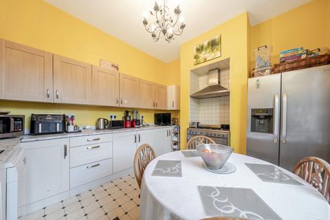 4 bedroom end of terrace house for sale, Wellmeadow Road, London