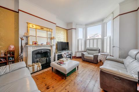 4 bedroom end of terrace house for sale, Wellmeadow Road, London