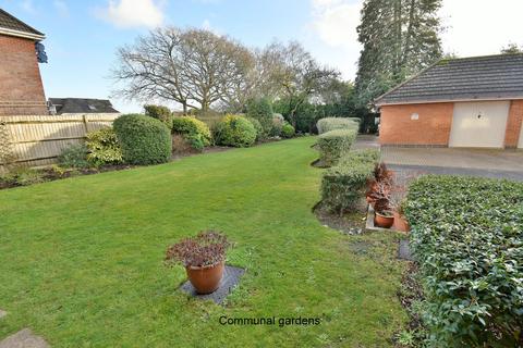2 bedroom apartment for sale, Wimborne Road East, Ferndown, BH22