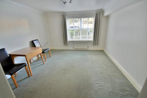2 bedroom apartment for sale, Wimborne Road East, Ferndown, BH22
