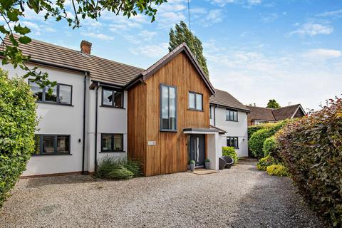 4 bedroom detached house for sale, Meadow Way, Wilmslow, Cheshire, SK9