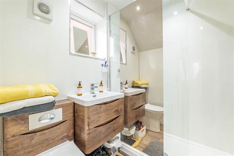 3 bedroom semi-detached house for sale, Douglas close, Bamber Bridge, Preston