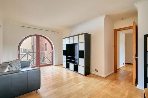 2 bedroom apartment for sale, Regent On The River, Fulham, SW6