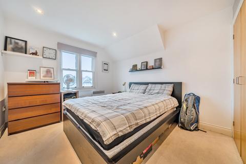 2 bedroom apartment for sale, Bromley Road, London