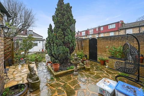 3 bedroom semi-detached house for sale, Cloister Road, Acton