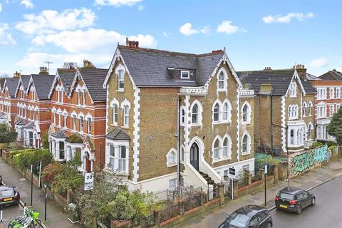 2 bedroom flat for sale, Stapleton Hall Road, Crouch Hill