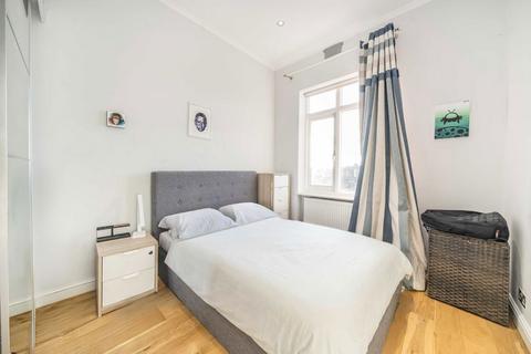 2 bedroom flat for sale, Greencroft Gardens, London NW6