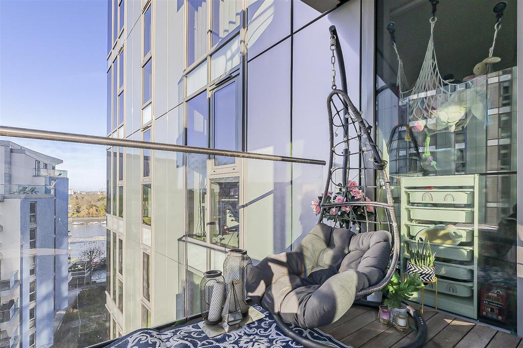 Balcony 2