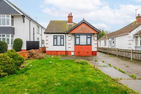 2 bedroom detached bungalow for sale, Caister Road, Great Yarmouth