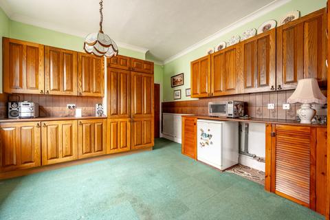 2 bedroom detached bungalow for sale, Caister Road, Great Yarmouth