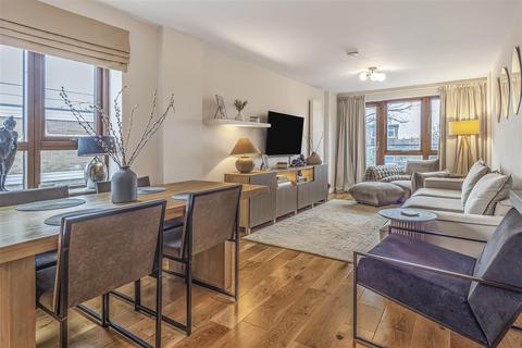 2 bedroom flat for sale, Upper Richmond Road, London