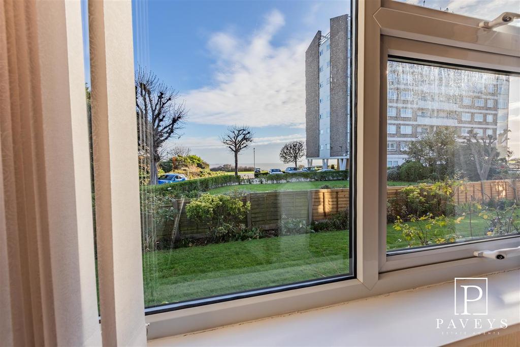 31 Astell Court -15.jpg