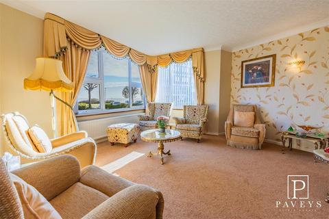 3 bedroom flat for sale, The Crescent, Frinton-on-Sea