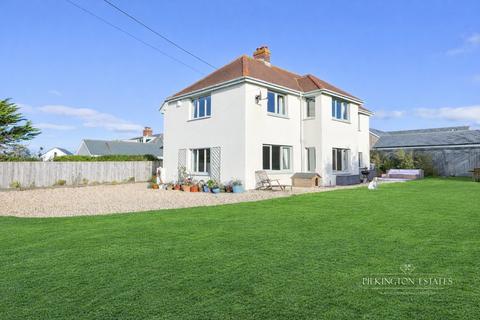 4 bedroom detached house for sale, Combe Lane, Bude EX23