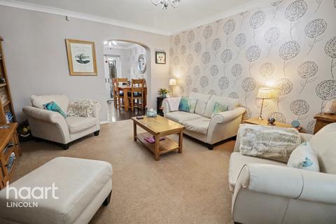 4 bedroom semi-detached house for sale, Winthorpe Grove, Lincoln