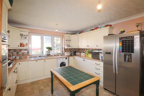 undefined, Fernhill Road, Farnborough GU14