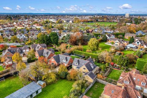 undefined, Charlton Gardens, Cheltenham GL53