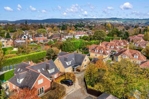 undefined, Charlton Gardens, Cheltenham GL53