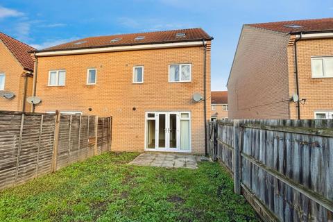 3 bedroom semi-detached house for sale, Teasel Close, Red Lodge IP28