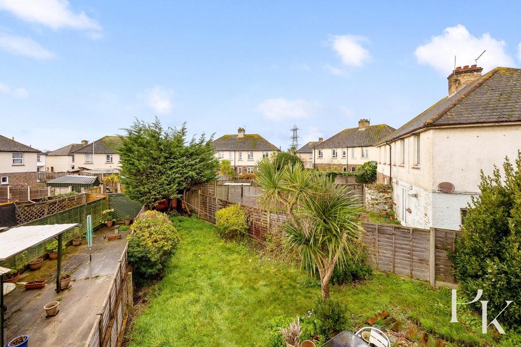 Shelldale Road, 46-012.JPG