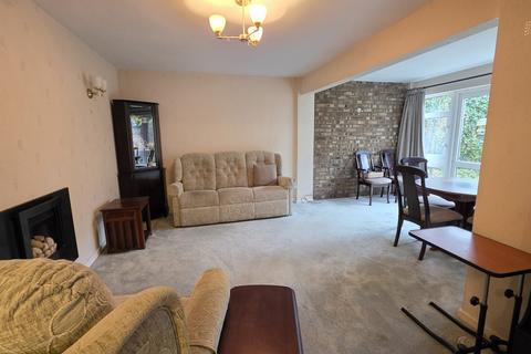 2 bedroom bungalow for sale, Elmbank, Southam, CV47