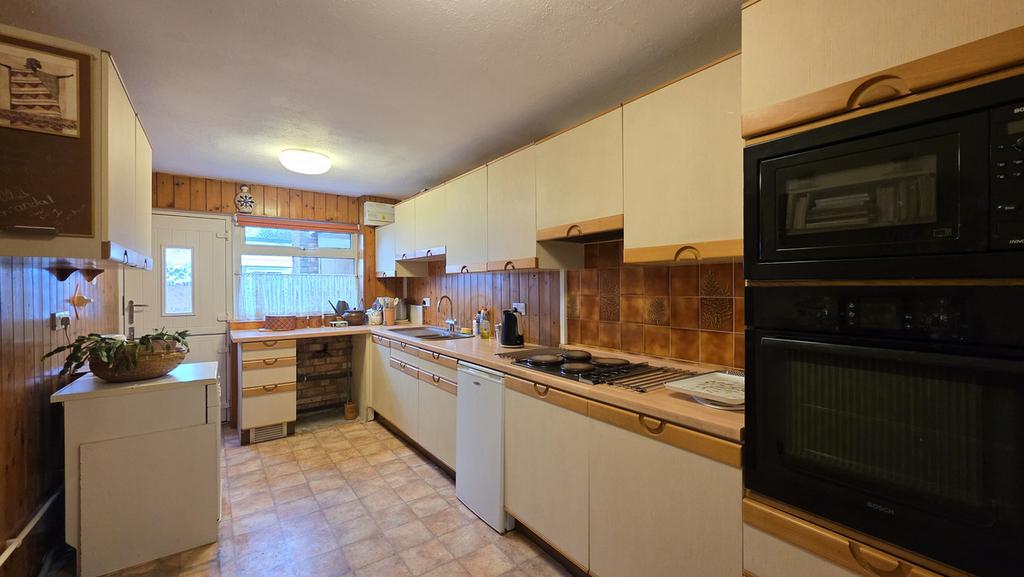 Breakfast Kitchen