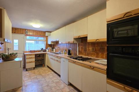 2 bedroom bungalow for sale, Elmbank, Southam, CV47