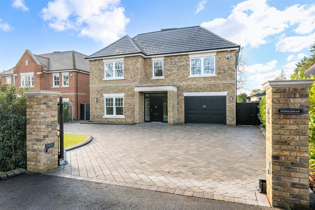 WINDLESHAM- (4).jpg