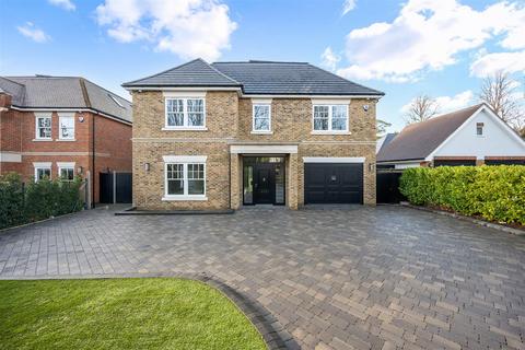 undefined, Furze Grove, Kingswood,