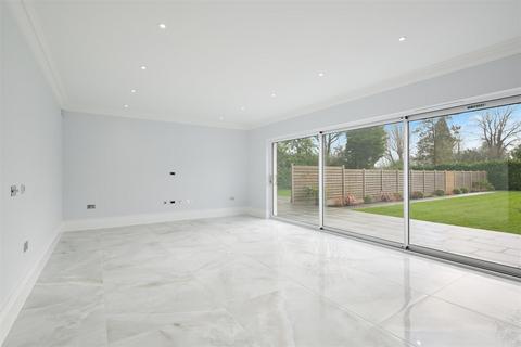 undefined, Furze Grove, Kingswood,