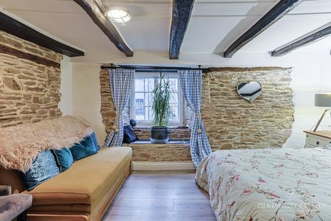 undefined, Fore Street, Looe PL13