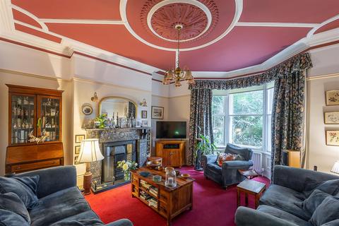 6 bedroom terraced house for sale, Balmoral Terrace, South Gosforth, Newcastle upon Tyne