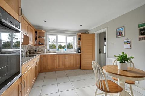 4 bedroom detached house for sale, Sheldon Road, Aylesbury HP18