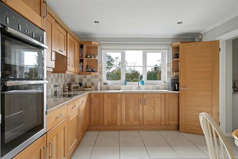 4 bedroom detached house for sale, Sheldon Road, Aylesbury HP18