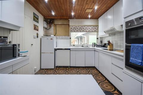 4 bedroom detached bungalow for sale, Hook End Road, Hook End, Brentwood