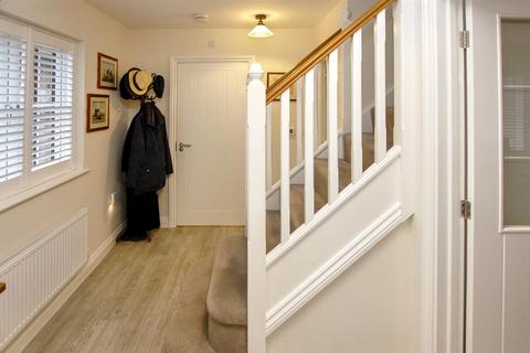 3 bedroom semi-detached house for sale, Hawthornden Grove, Yalding, Maidstone