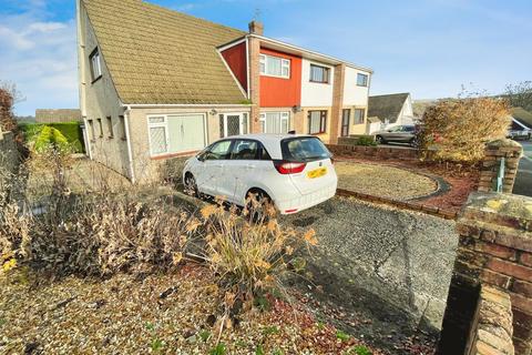 3 bedroom bungalow for sale, Wernlys Road, Pen-Y-Fai, Bridgend, CF31