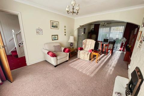 3 bedroom bungalow for sale, Wernlys Road, Pen-Y-Fai, Bridgend, CF31