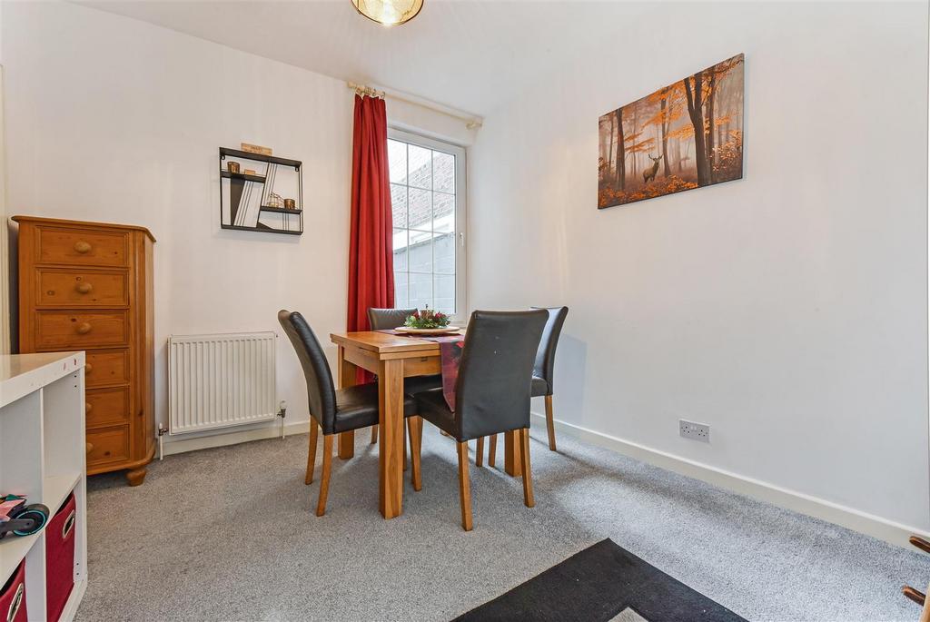 Dining Room.jpg