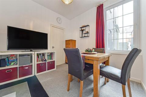 3 bedroom terraced house for sale, Clive Road, Portsmouth
