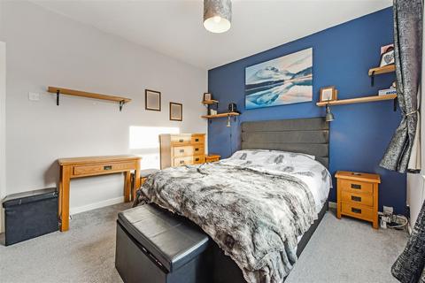3 bedroom terraced house for sale, Clive Road, Portsmouth