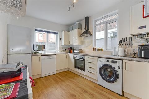 3 bedroom terraced house for sale, Clive Road, Portsmouth