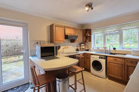 4 bedroom detached house for sale, Paddock Close, Napton, CV47