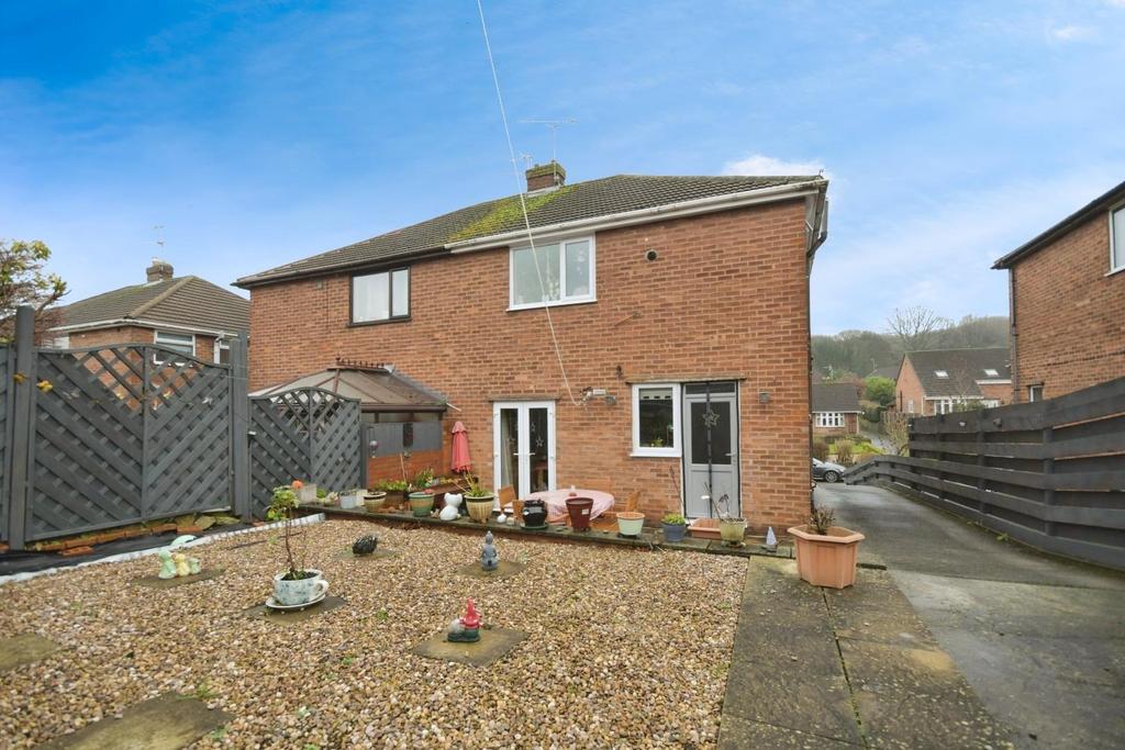 REAR GARDEN 05.jpg