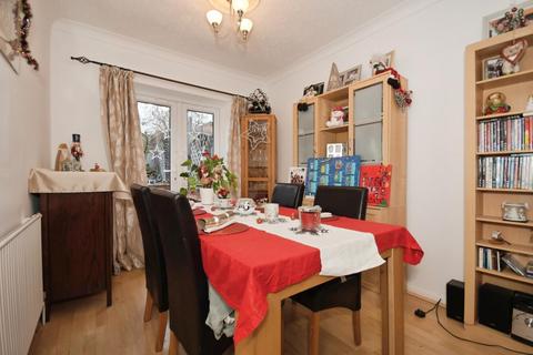 3 bedroom semi-detached house for sale, Davids Drive, Wingerworth, Chesterfield, S42 6TT