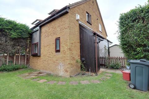 1 bedroom cluster house for sale, Montfitchet Walk, Stevenage SG2